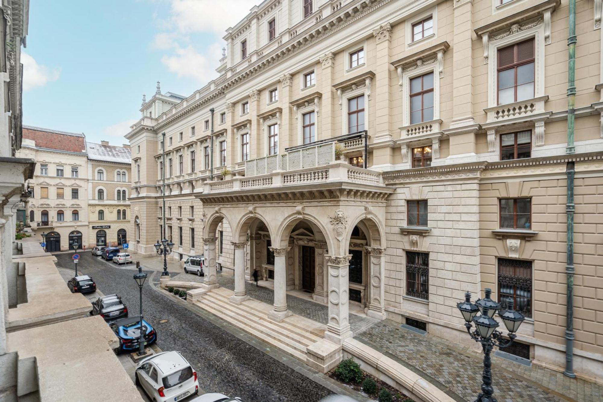 Opera Balkony Luxury Apartment With Free Parking Будапешт Экстерьер фото
